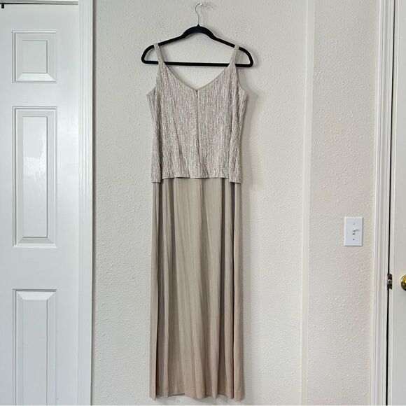 Alex Evenings Gold Metallic Shimmer Maxi Dress Size 14 - Picture 6 of 10